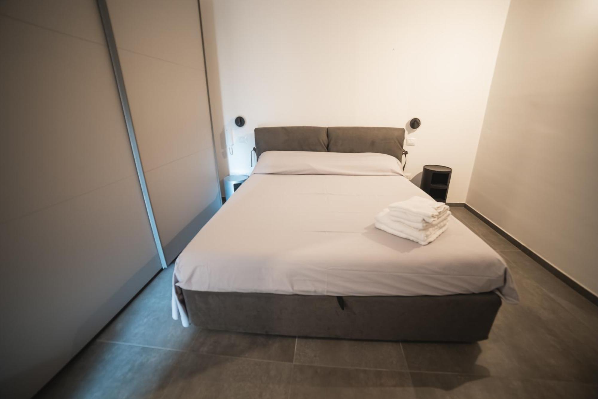 Suite Piazza Mazzini 90 Mq 5 Lecce Kültér fotó