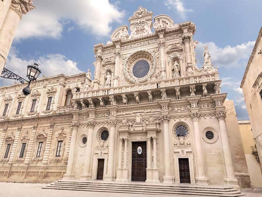 Suite Piazza Mazzini 90 Mq 5 Lecce Kültér fotó